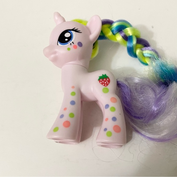 My Little Pony Holly Dash Rainbow Power UK Exclusive - Picture 12 of 15